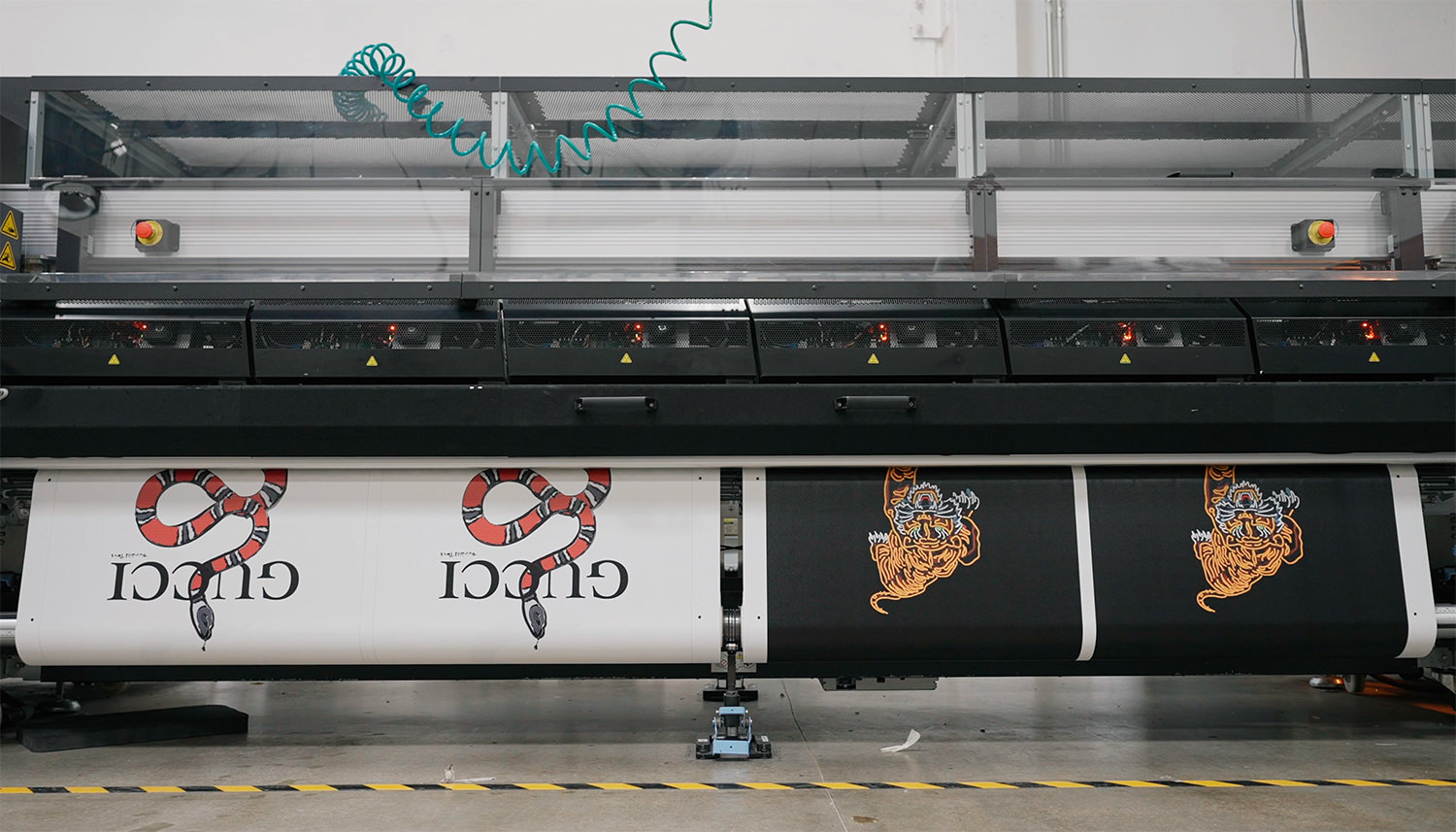 JONDO Wholesale Bulk Canvas Prints for Retail